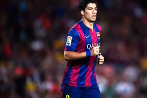 布克：赛前就讨论过赢下马刺争取连胜，球队更衣室氛围很棒，布克比赛视频